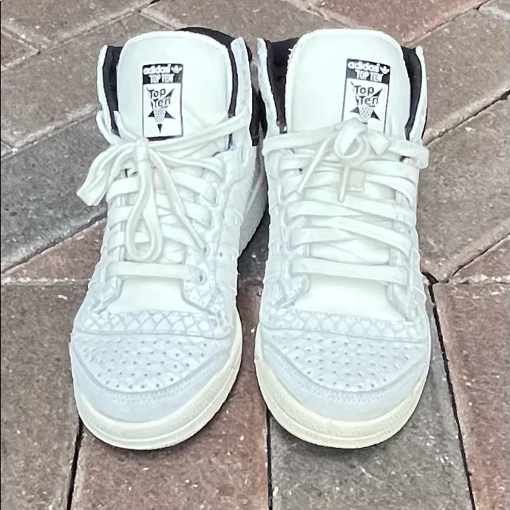 Adidas top 10 sneakers